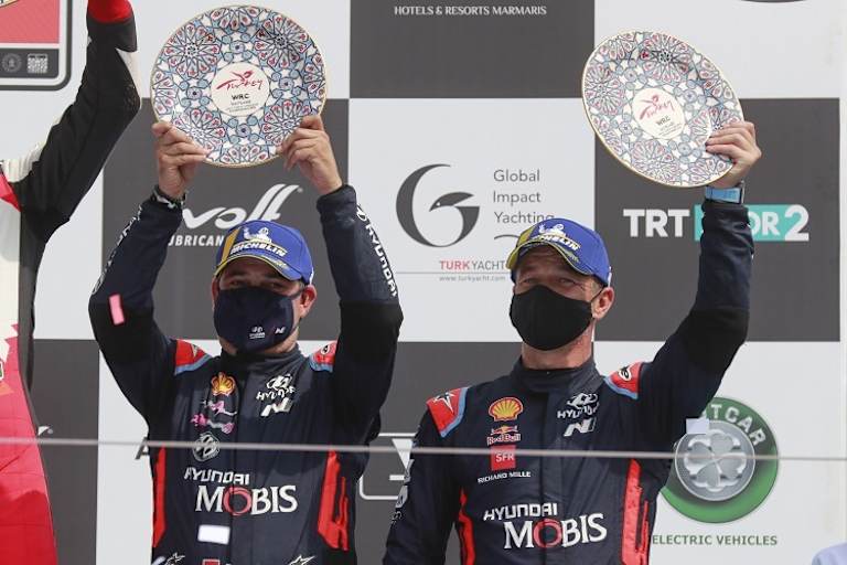 Starker dritter Platz für Sébastien Loeb