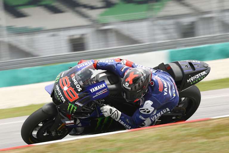 Im Februar saß Jorge Lorenzo in Sepang endlich wieder auf seiner geliebten M1