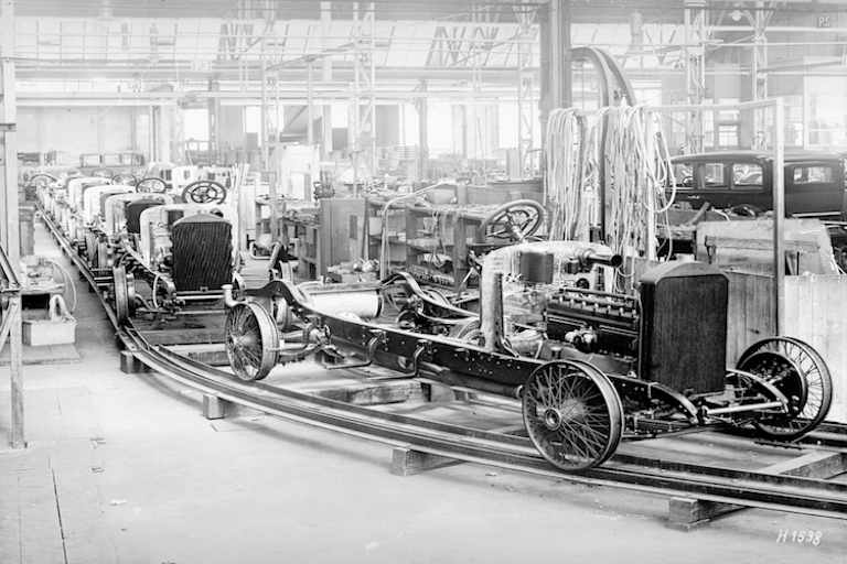Die Autoproduktion nahm Fahrt auf