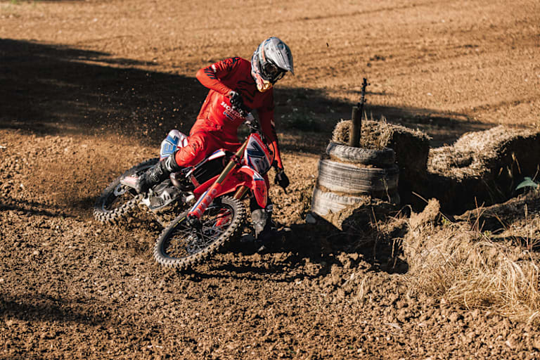 Alex Márquez ließ es bei den ersten Runden krachen