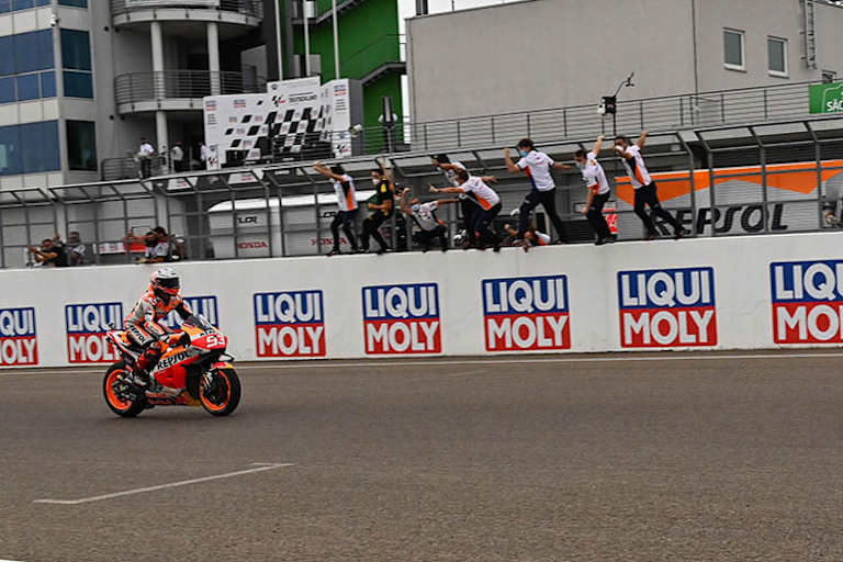 Elfter Sieg in Sachsen in Serie: Marc Márquez