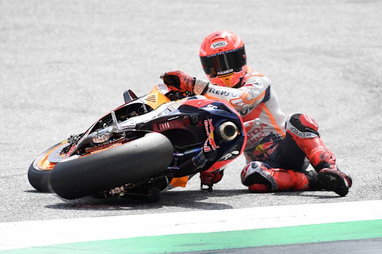 Motorrad-GP in Spielberg: Marc Márquez stürzte in der letzten Q2-Runde