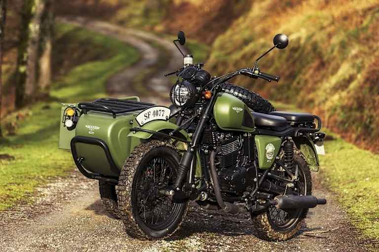 Was dran sein muss ist dran am Mash Side Force: Schwingenfahrwerk, Lenkungsdämpfer, Rückwärtsgang