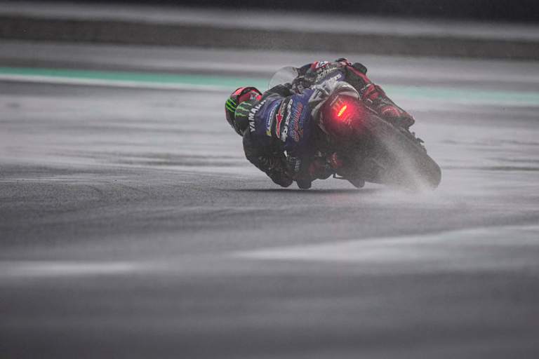 Fabio Quartararo im Regenrennen von Mandalika