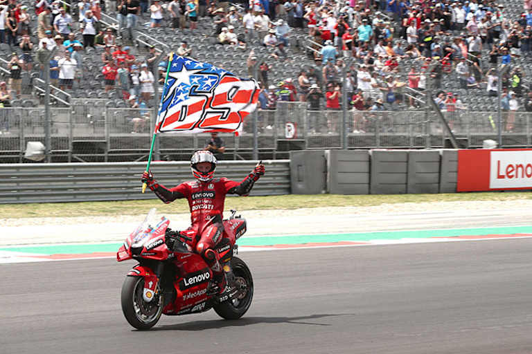 Jack Miller erinnerte mit der #69-Flagge an den toten US-Helden Nicky Hayden