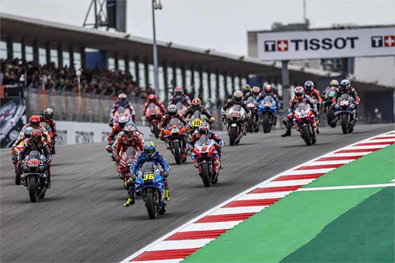 Start in Portimão: Suzuki-Pilot Joan Mir (36) an der Spitze