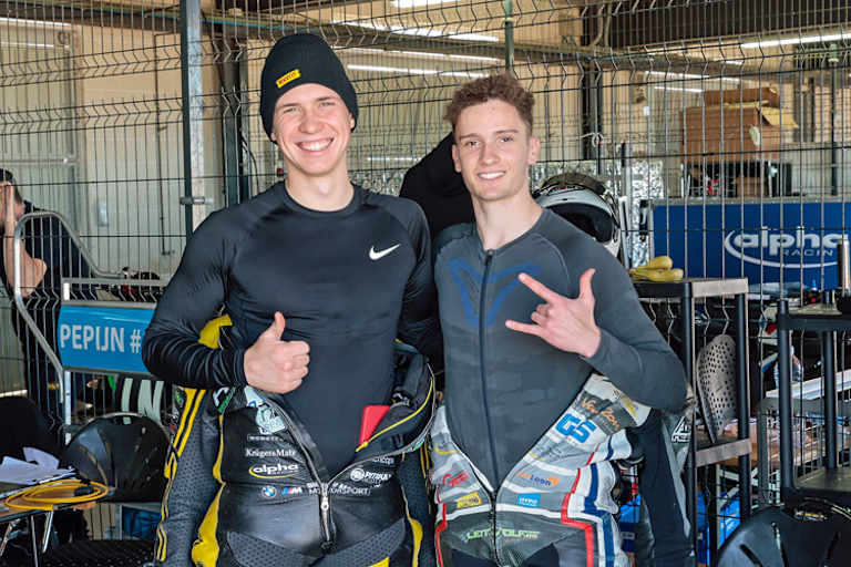 Mohr (re.) mit Kamil Krzemien