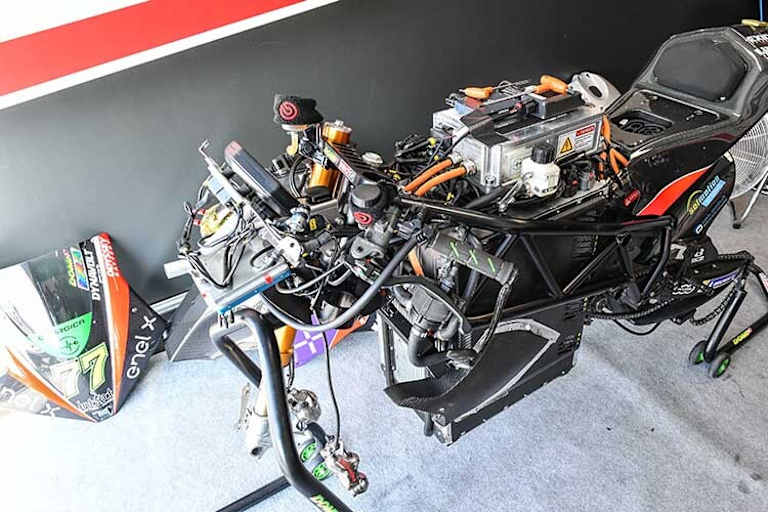 Die Laufzeiten der MotoE-Bikes sollten verlängert werden