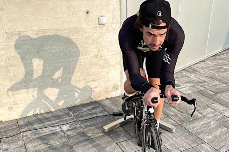 Der zweifache Champion radelt auch schon wieder