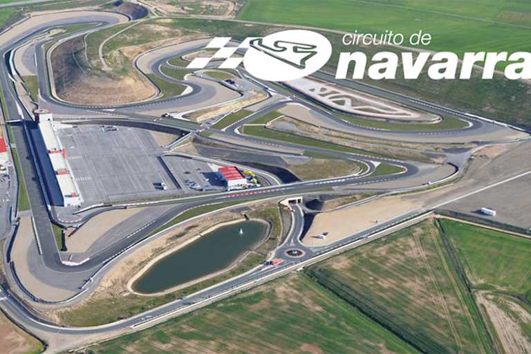 Blick von oben auf den Circuito de Navarra