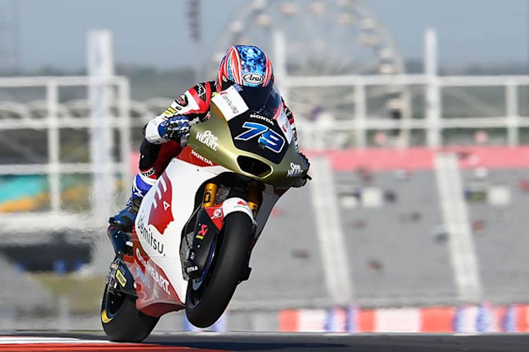 Ai Ogura in Action für das Team Idemitsu Honda Asia 