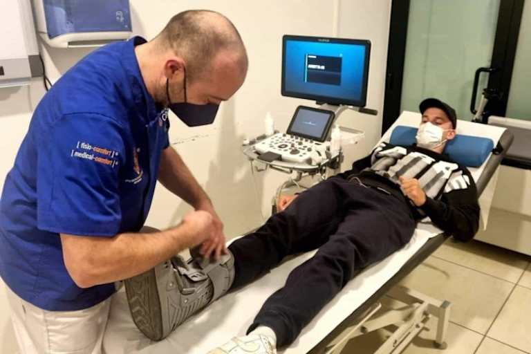 Der Bruch wird konventionell versorgt