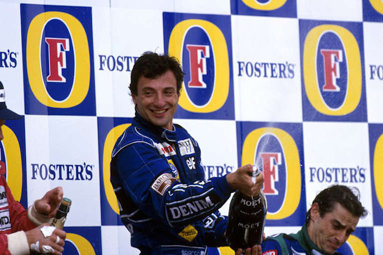 Patrese als Imola-Sieger 1990