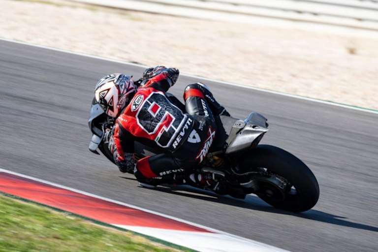 Auch der zweite Ducati-Werksfahrer, Danilo Petrucci, beteiligt sich an der Kampagne