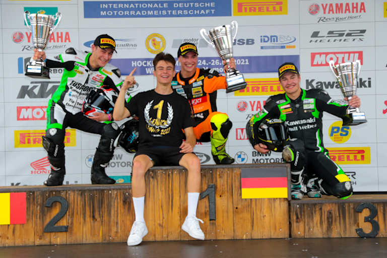 Luca de Vleeschauwer, Meister Lennox Lehmann, Dirk Geiger und Micky Winkler 