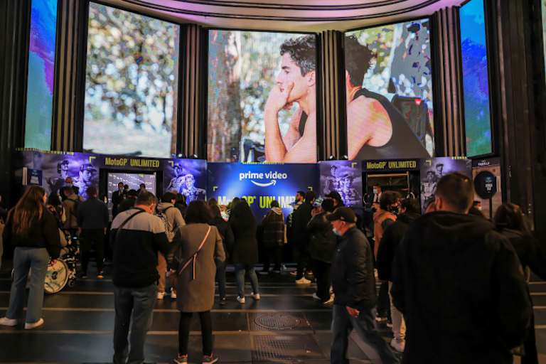 Premiere im Cine Capitol von Madrid