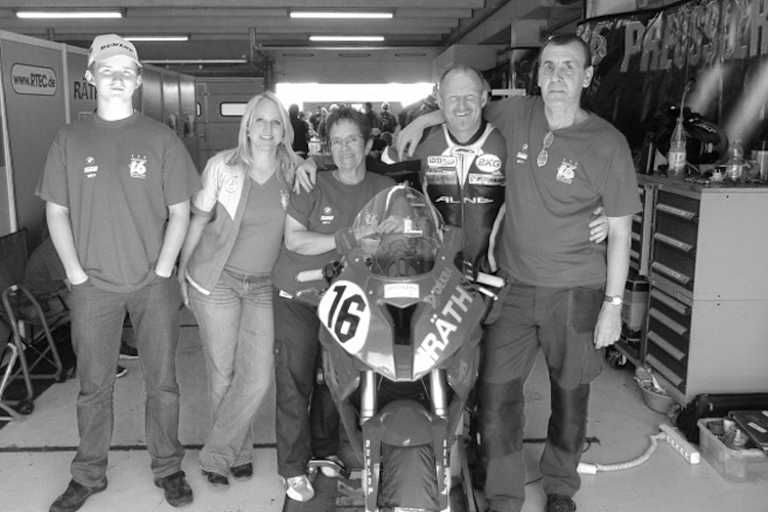 Peter Preussler (Mitte) von Ehepaar Krings