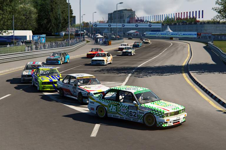 Szene aus der Racing League România 