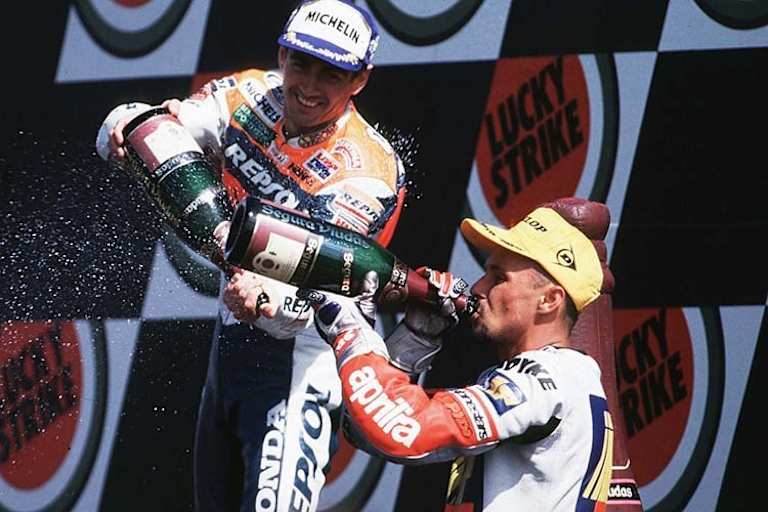 Doriano Romboni in Assen 1997 mit Sieger Mick Doohan