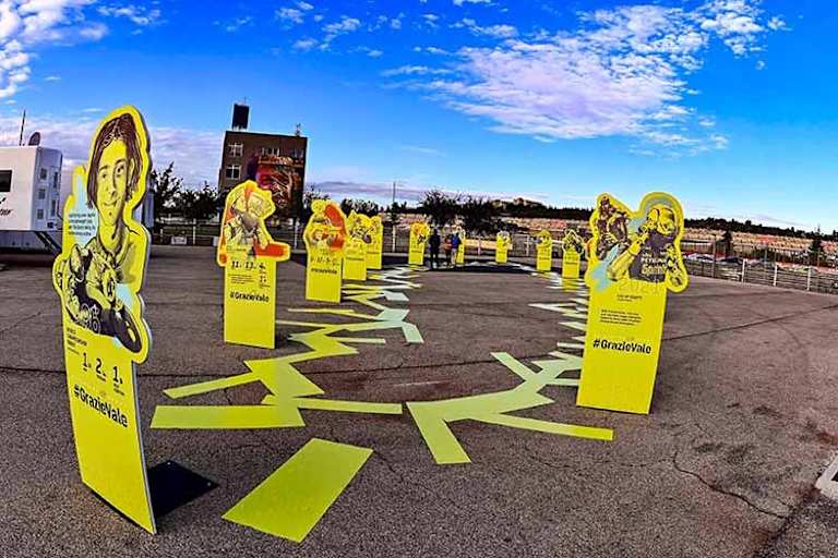 Wohin man blickt: Rossi steht im Mittelpunkt