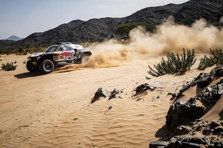 Carlos Sainz verfranzte sich erneut