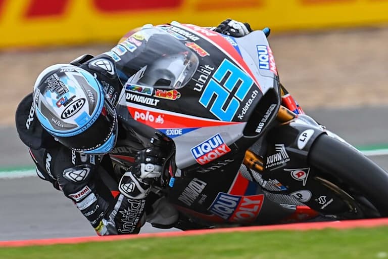 Marcel Schrötter konnte trotz seiner Probleme am Freitag das Q2-Ticket lösen