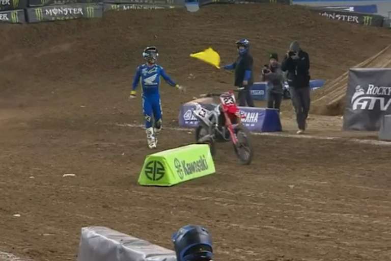 Chase Sexton freut sich in San Diego über seinen ersten Triumph