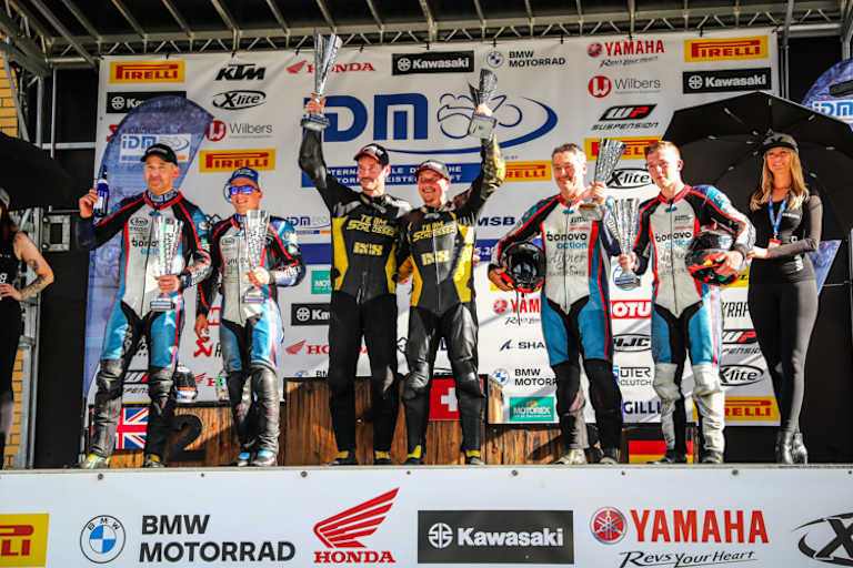 Podest nach dem zweiten Rennen der IDM Sidecars