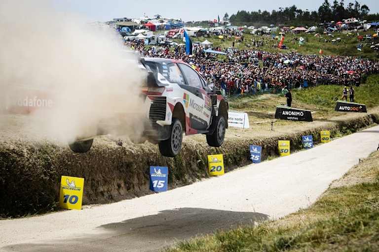 2019: Sieger Ott Tanak fliegt auf Fafe