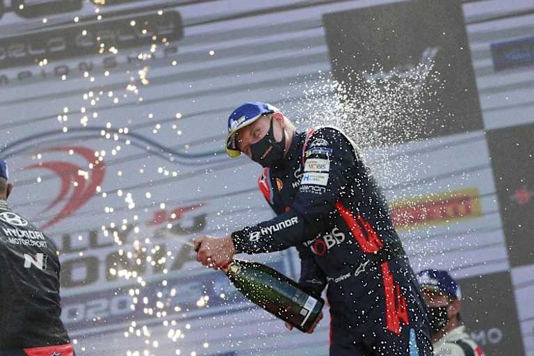 Ott Tänak bei seinem ersten Heimsieg in Estland 2020