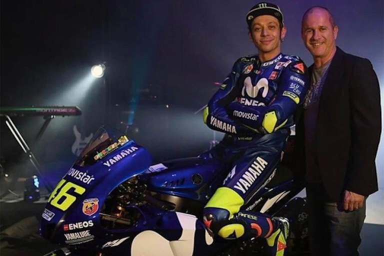 Seit fast 30 Jahren ein Team: Valentino Rossi und Alberto Tebaldi