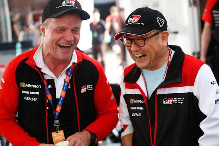 Tommi Mäkinen und Akio Toyoda