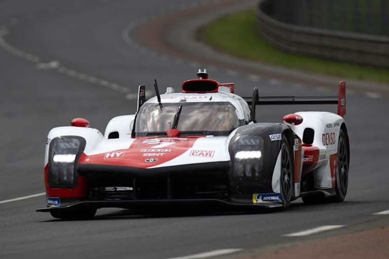 Sébastien Ogier wird den Toyota GR010 Hybrid testen