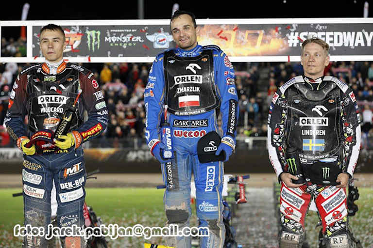 Die Top-3 von Lublin: Dominik Kubera, Bartosz Zmarzlik und Fredrik Lindgren (v.l.)