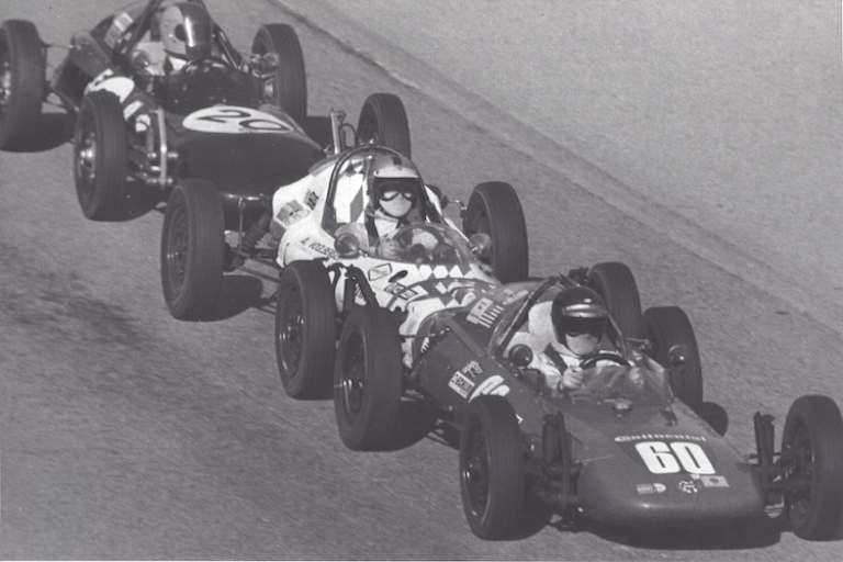 Schieben beim Daytona-Gastspiel 1969: Zwei US-Boys haben den Bayern Alfred Voglberger in die Mitte genommen