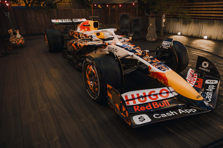 Das Design ist von der Cash App Tortoise Card inspiriert