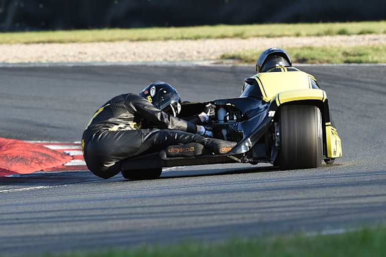 Ab 2024 bildeten Schlosser/Schmidt ein erfolgreiches Duo in der Seitenwagen-WM