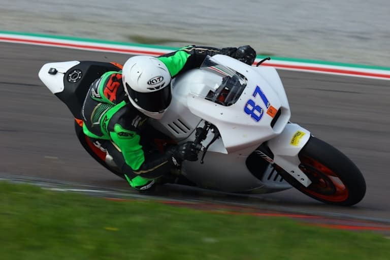 Von Krämer Motorcycles modifizierte Super Duke: Jetzt ein Trackbike mit Superbike-Ergonomie