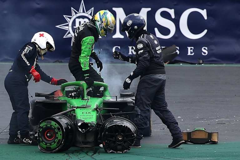 Zum Ende des Sprints verunfallte Gabriel Bortoleto schwer, blieb aber zum Glück unverletzt