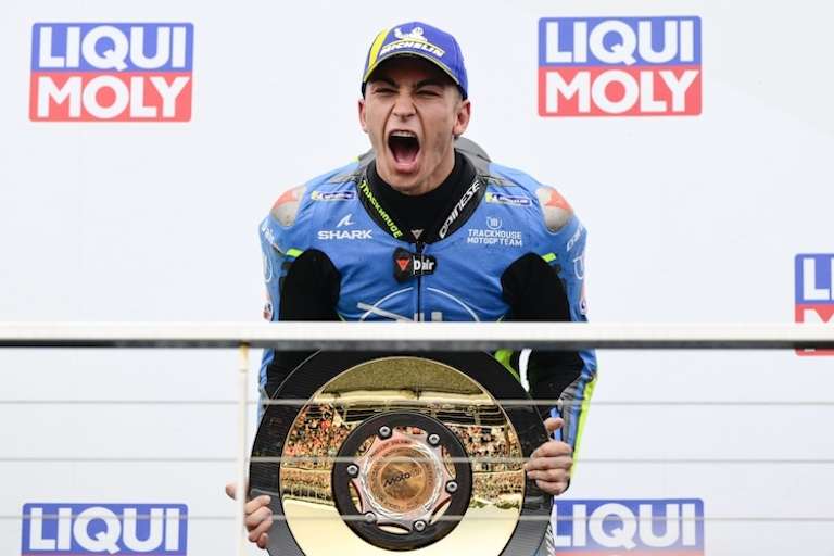 Der Spanier jubelte über seinen ersten GP-Sieg seit Valencia 2021