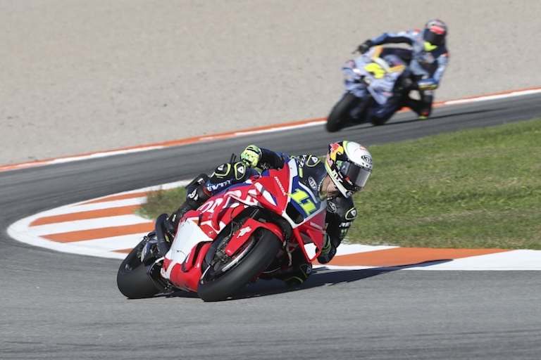 Rookie Diogo Moreira