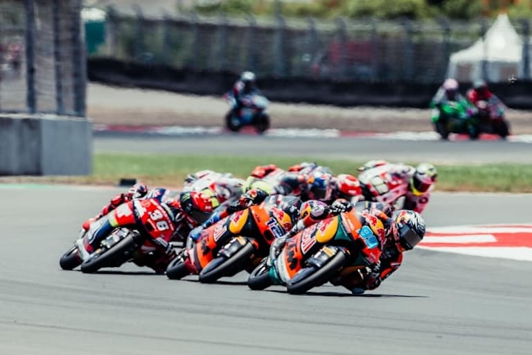 Rueda wurde nach Abbruch als Sieger gewertet