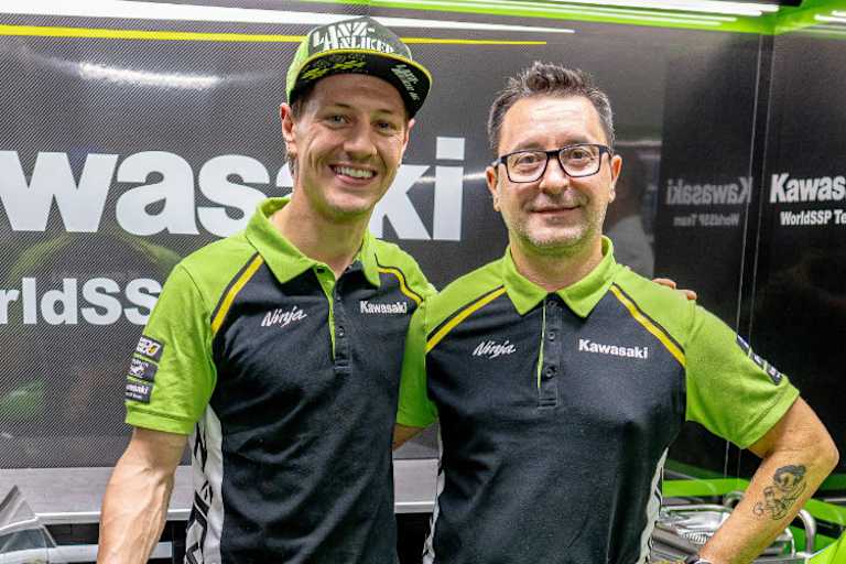 Dominique Aegerter (li.) mit seinem neuen Crew-Chief Manuel Cappelletti