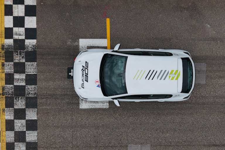 Peugeot 208 Racing TC6