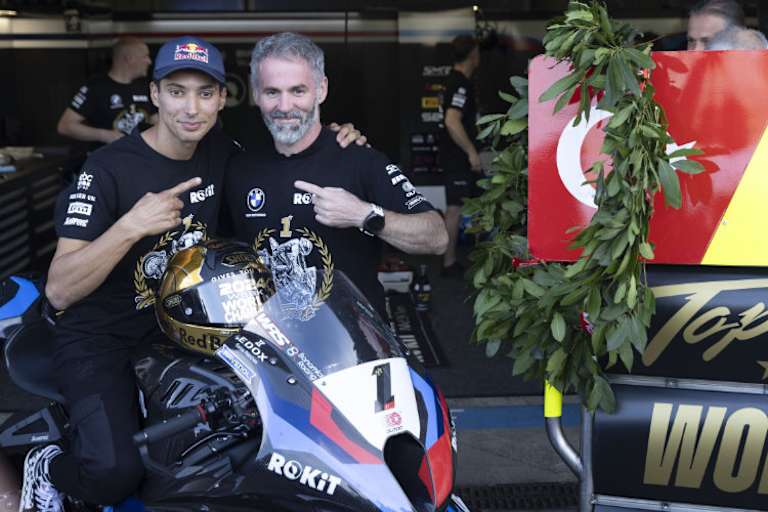 Toprak Razgatlioglu (li.) mit Phil Marron