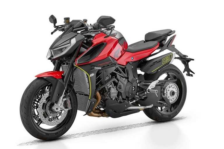 Beim genaueren Hinsehen zu erkennen: QJ Motor hat die Linien der MV Brutale kantiger nachgeschärft