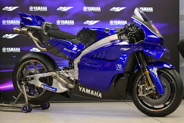Ab dem 18. November setzt Yamaha nur noch die V4-Maschine ein