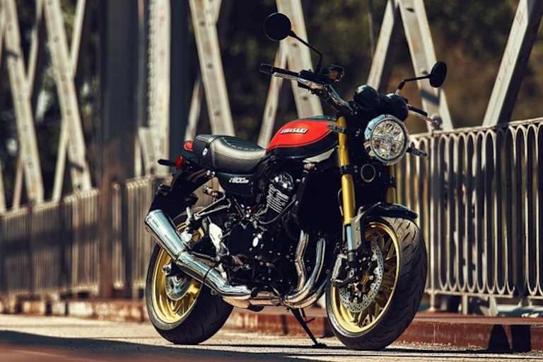 Auf den ersten Blick kaum als modernes Retro-Motorrad zu erkennen: Kawasaki Z900RS