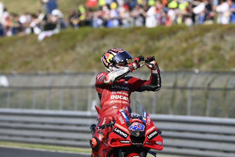 Auch bei den Fans bedankte sich der Ducati-Fahrer