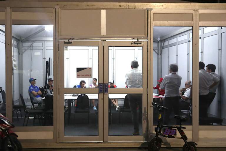 Safety Commission in Sepang: Nur sieben Fahrer waren anwesend, darunter Mir, Aleix Espargaró, Rins, Martin, Viñales und Miller